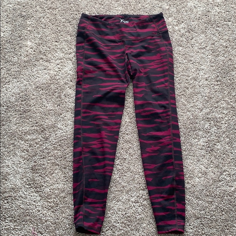 Old Navy Active Go Dry Fitted Leggings